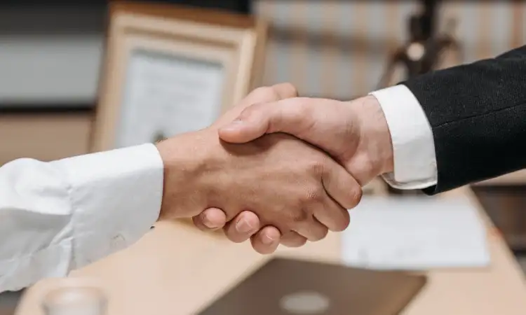 Kerjasama dengan pihak ketiga, Sumber: pexels.com